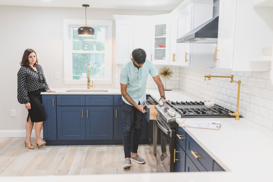 Experience the Beauty of Vistahomes Through Guided Tours and Insights